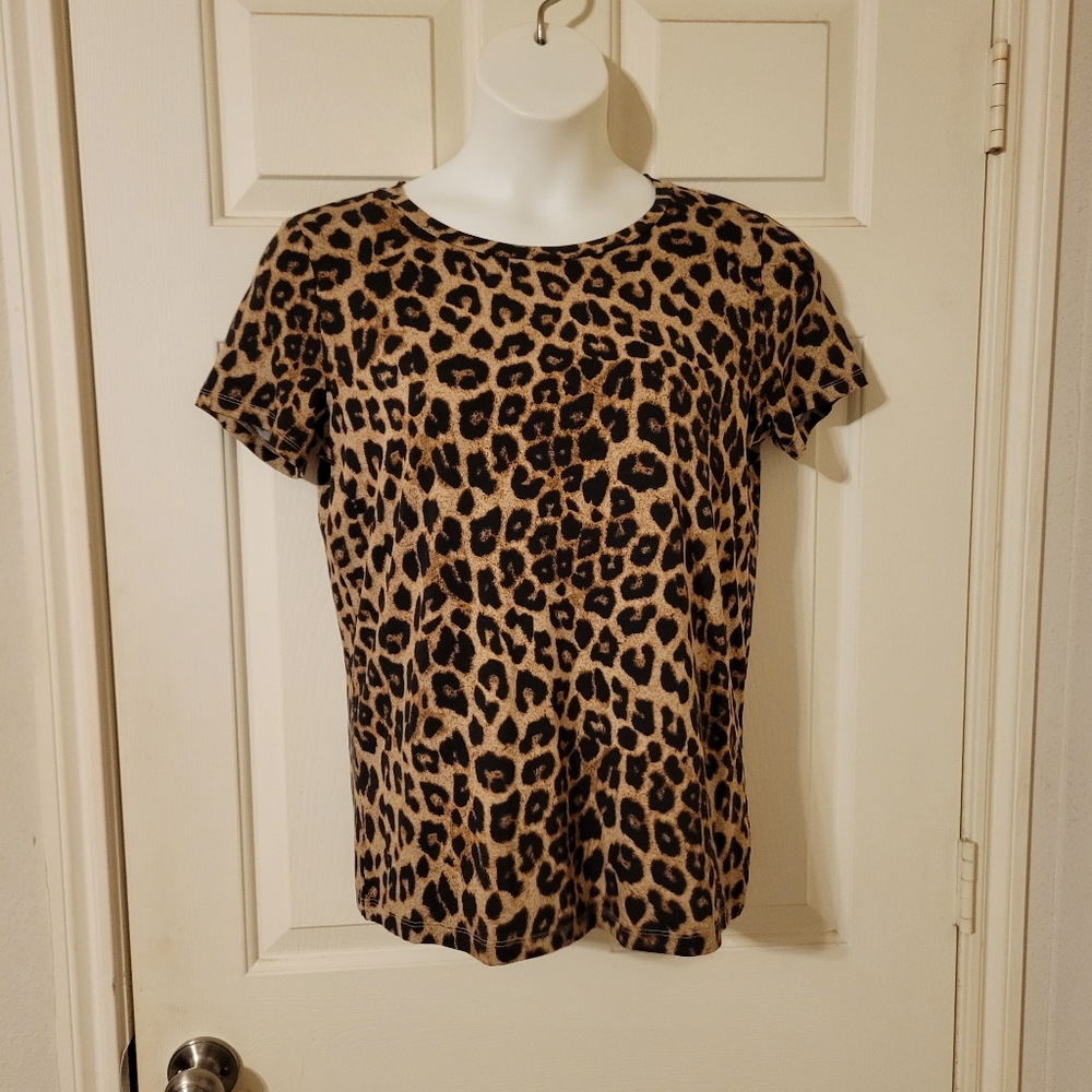 Leopard top
